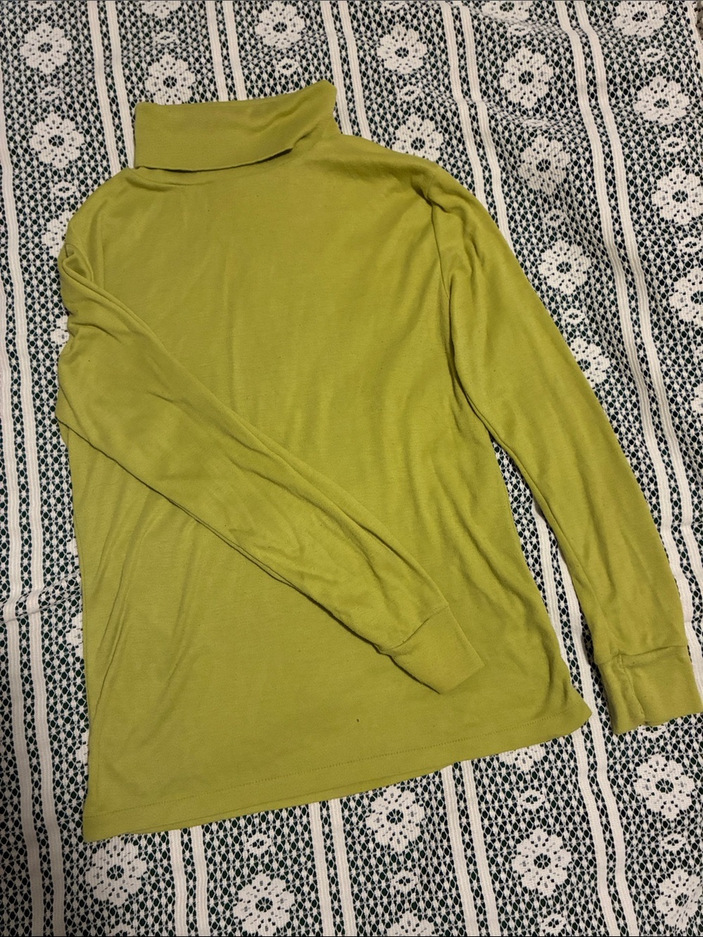 Vintage Perfectly Worn Chartreuse Bright Neon Green Turtleneck